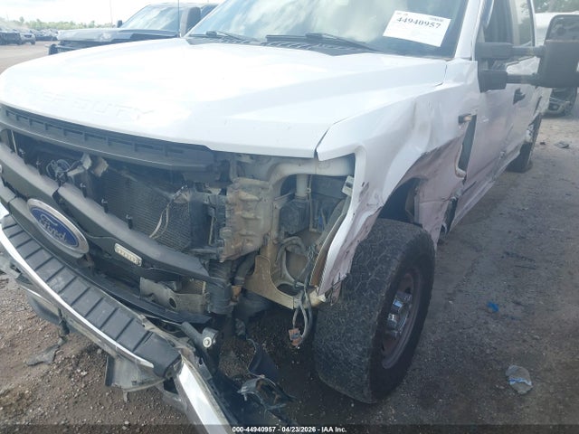 Ford F-250 Xl