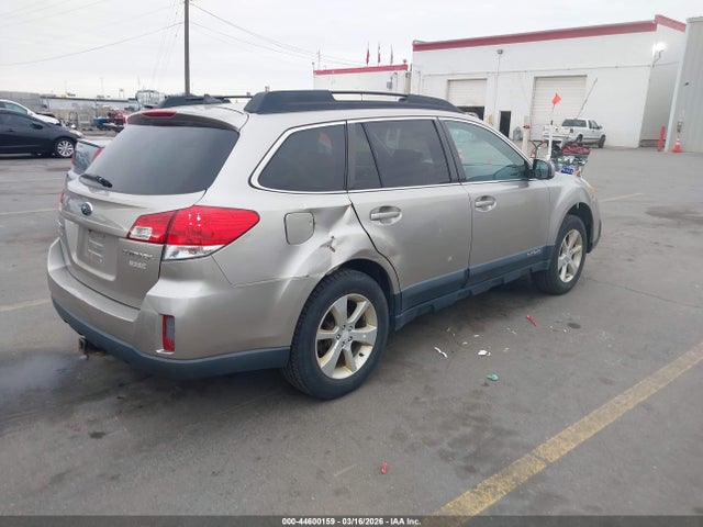 Subaru Outback 2.5i Premium