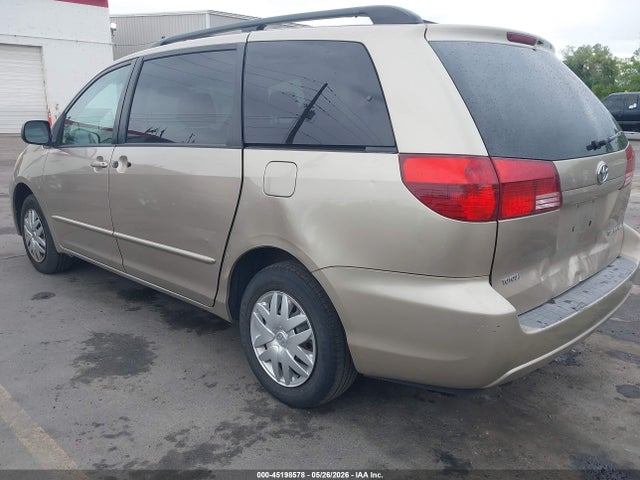 Toyota Sienna Le