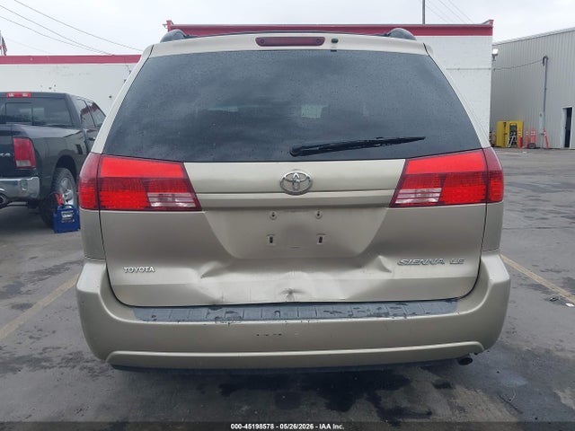 Toyota Sienna Le