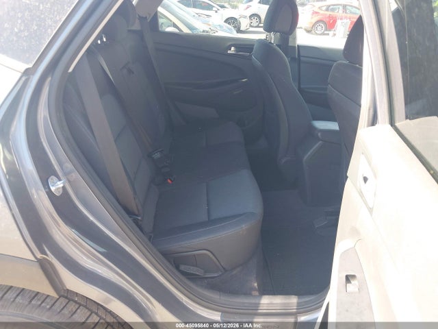 Hyundai TUCSON Se