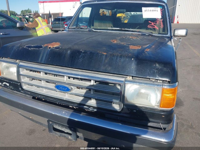 Ford Bronco U100