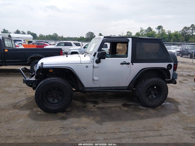 Jeep Wrangler Sahara