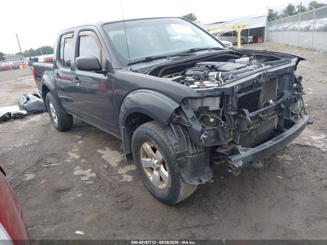Salvage Nissan Frontier Image