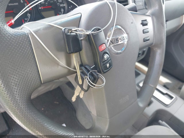 Nissan Frontier Sv