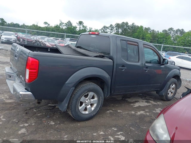 Nissan Frontier Sv