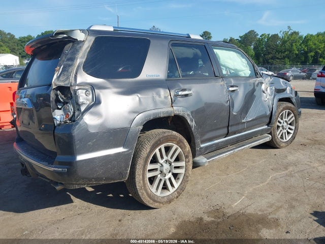 Toyota 4Runner Limited V6