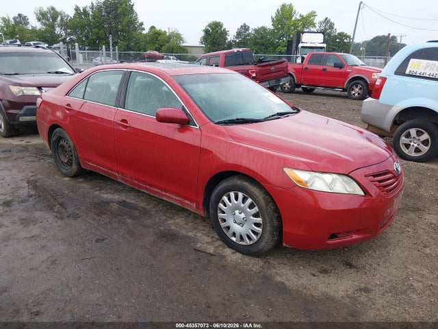 Salvage Toyota Camry Image