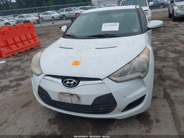 Hyundai VELOSTER