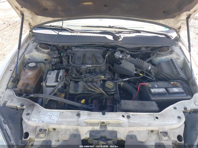 Ford Taurus Se