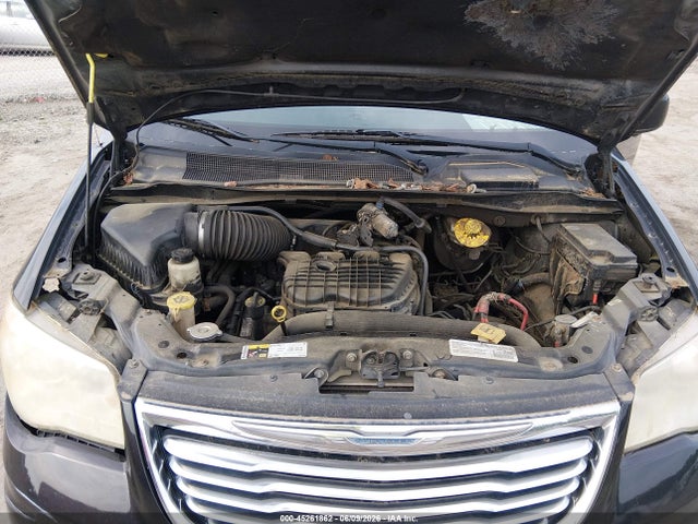 Chrysler Town & Country Touring