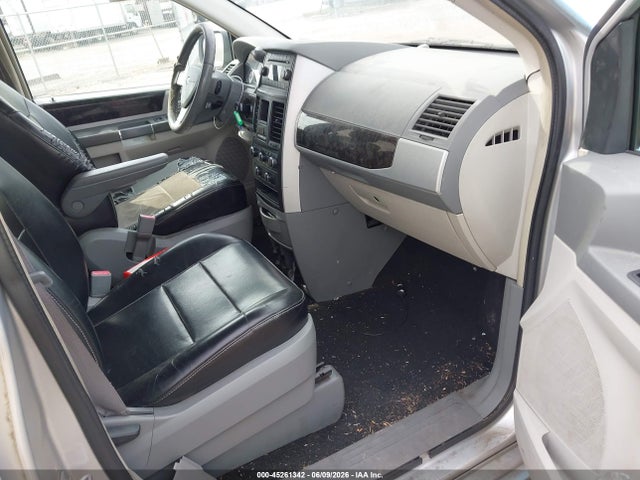 Dodge Grand Caravan Sxt