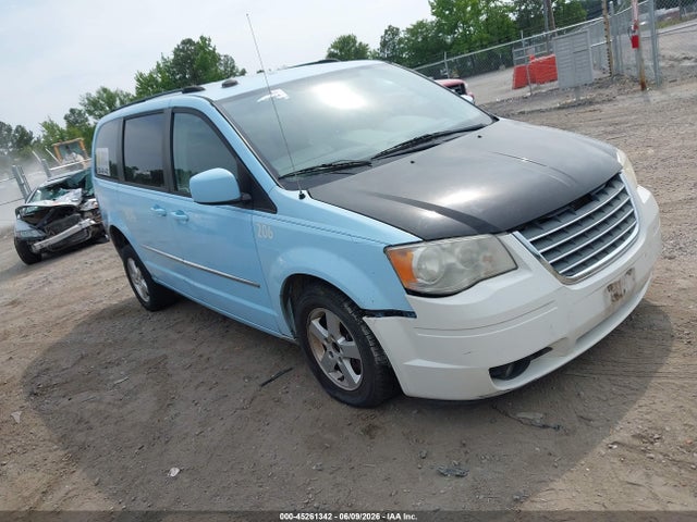 Salvage Dodge Grand Caravan Image