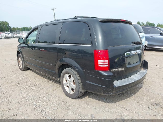 Chrysler Town & Country Touring