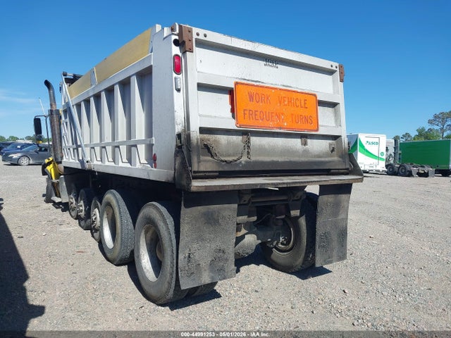 Freightliner M2 112 Medium Duty