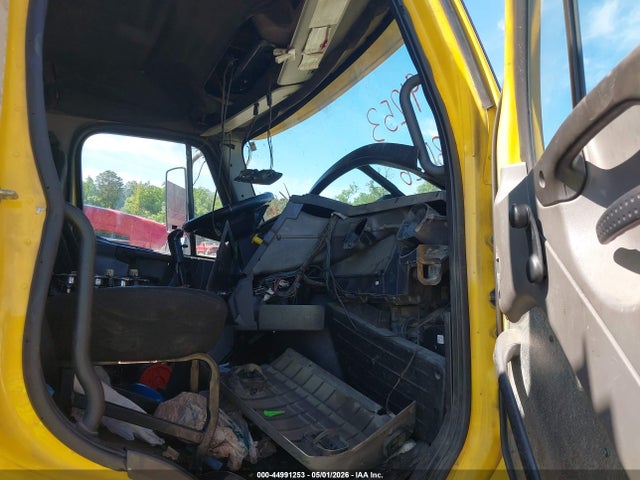 Freightliner M2 112 Medium Duty
