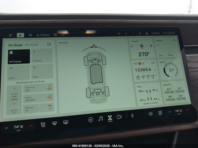 Rivian R1T Adventure