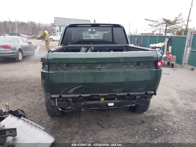 Rivian R1T Adventure