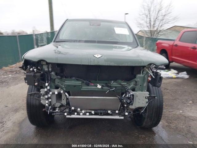 Rivian R1T Adventure