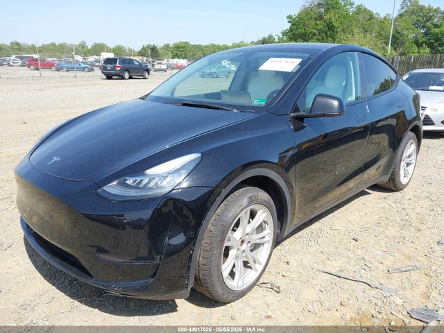Tesla Model Y Long Range Dual Motor All-wheel Drive
