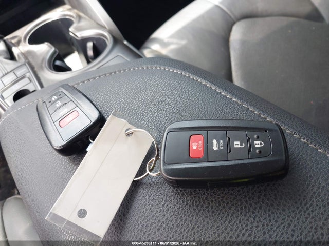 Toyota Camry Xse