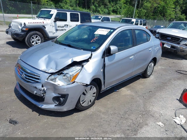 Mitsubishi Mirage Es