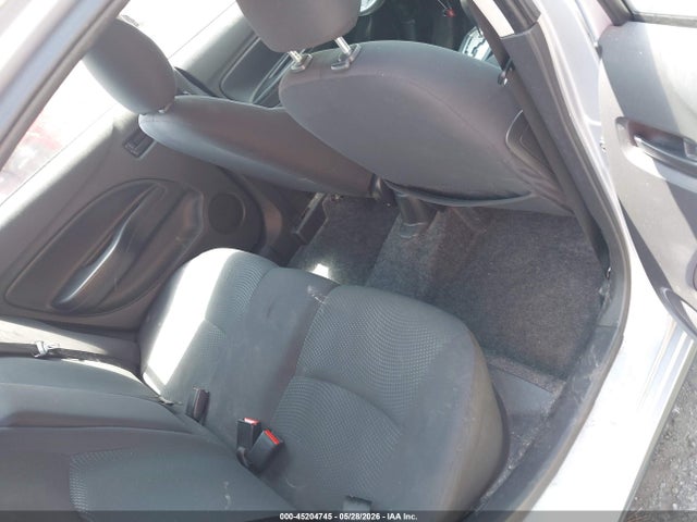 Mitsubishi Mirage Es