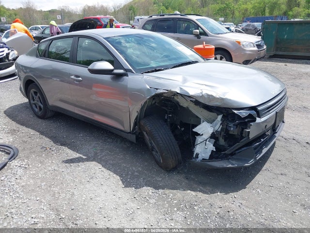 Salvage Kia K4 Image