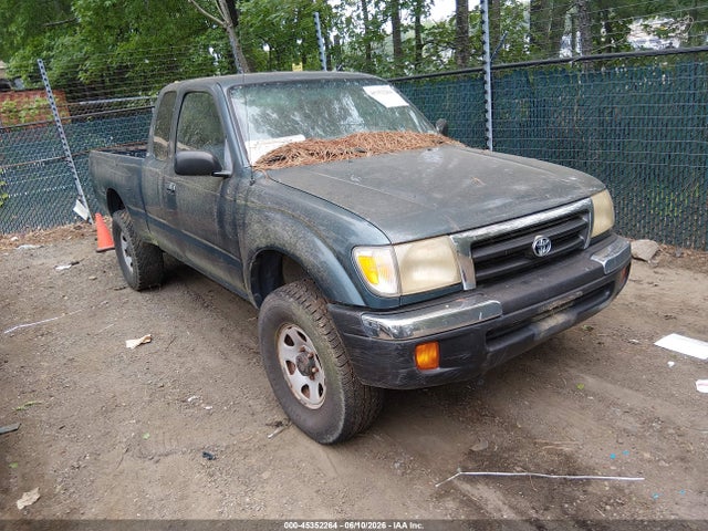 Salvage Toyota Tacoma Image