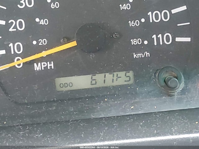 Toyota Tacoma Base V6