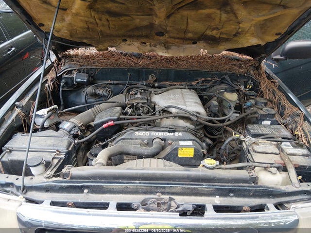 Toyota Tacoma Base V6