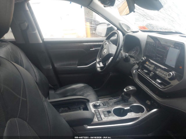 Toyota Highlander Platinum