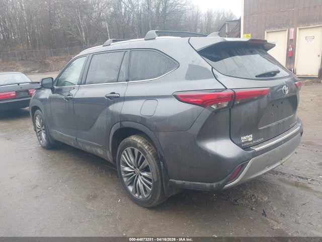 Toyota Highlander Platinum