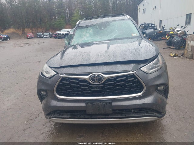 Toyota Highlander Platinum