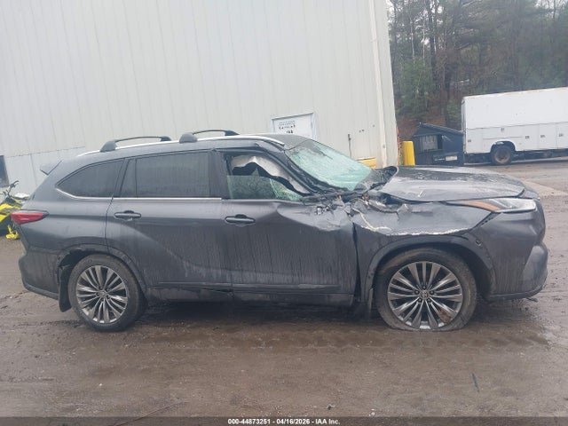 Toyota Highlander Platinum