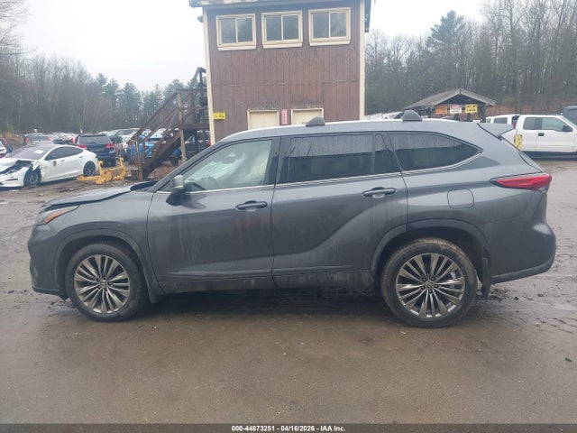 Toyota Highlander Platinum