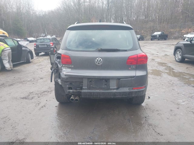 Volkswagen Tiguan 2.0t