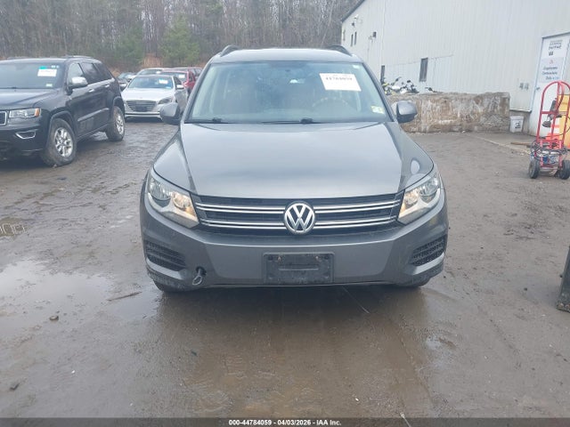 Volkswagen Tiguan 2.0t