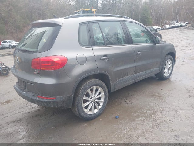 Volkswagen Tiguan 2.0t