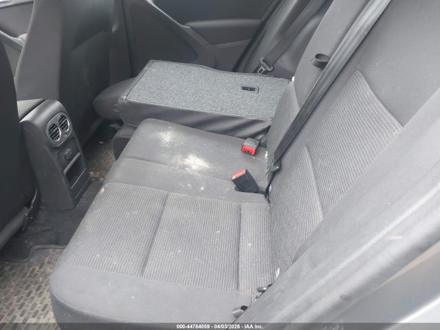 Volkswagen Tiguan 2.0t