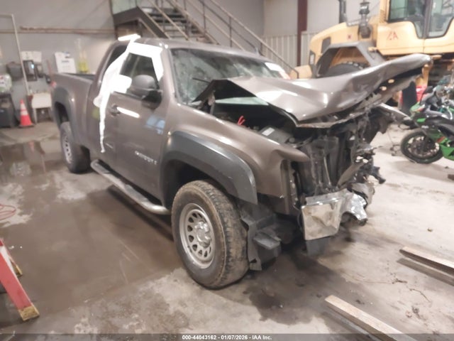 Salvage GMC Sierra 1500 Image