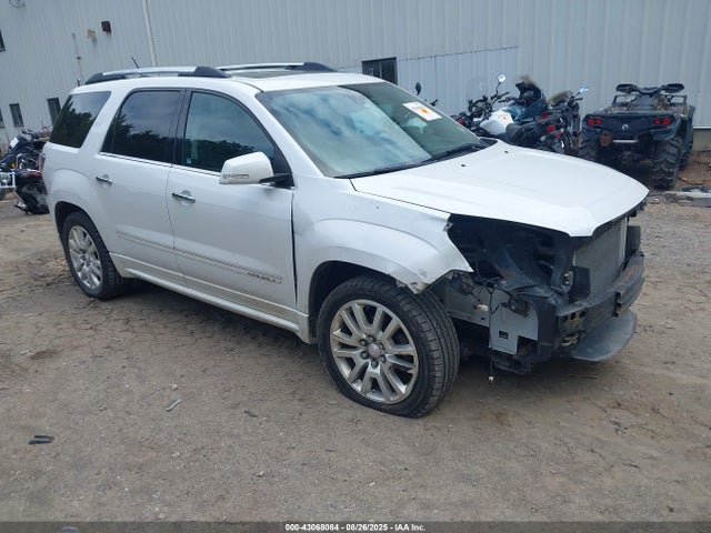 Salvage GMC Acadia Image