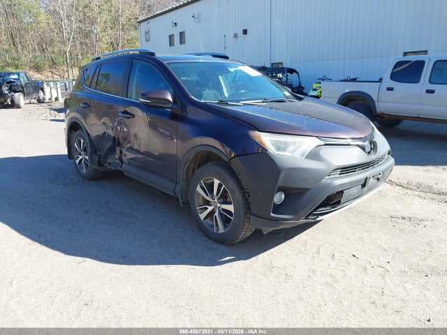 Salvage Toyota RAV4 Image