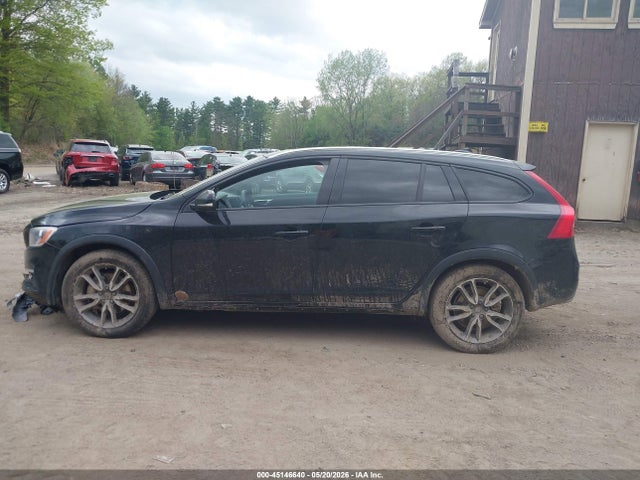 Volvo V60 Cross Country T5