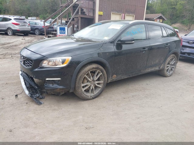 Volvo V60 Cross Country T5