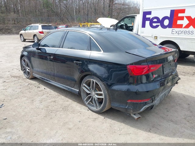 Audi S3 2.0t Premium Plus