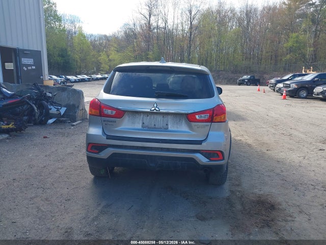 Mitsubishi Outlander 2.0 Es