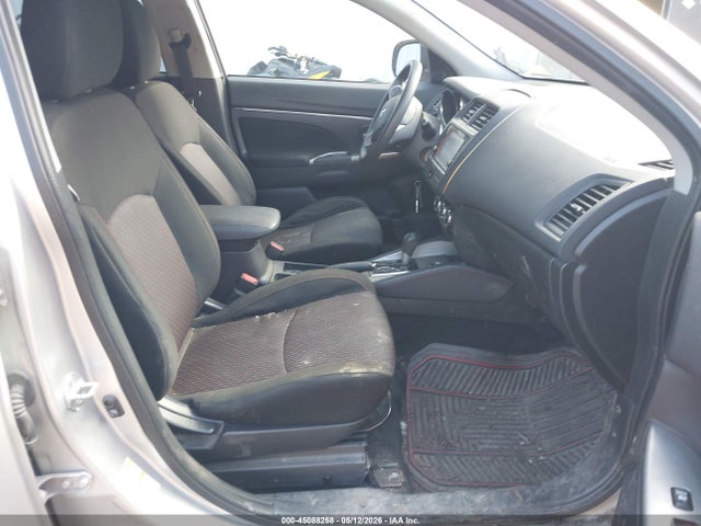 Mitsubishi Outlander 2.0 Es
