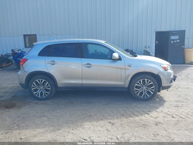 Mitsubishi Outlander 2.0 Es