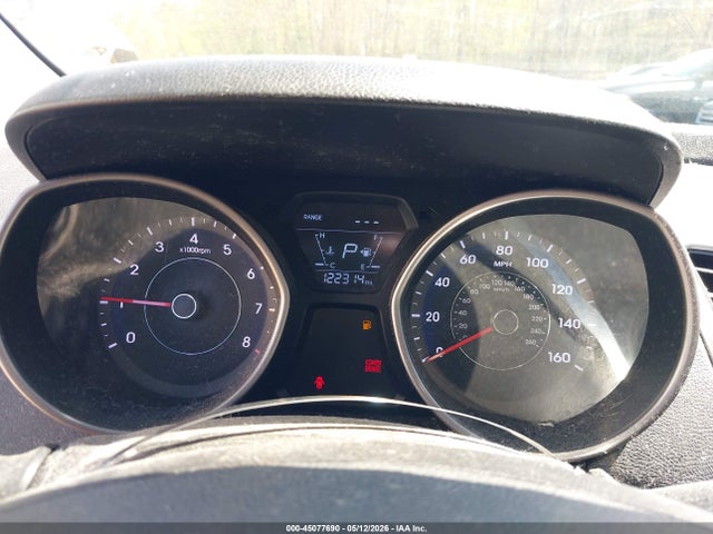 Hyundai ELANTRA Value Edition